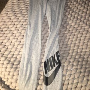 Nike High Waisted Leggings